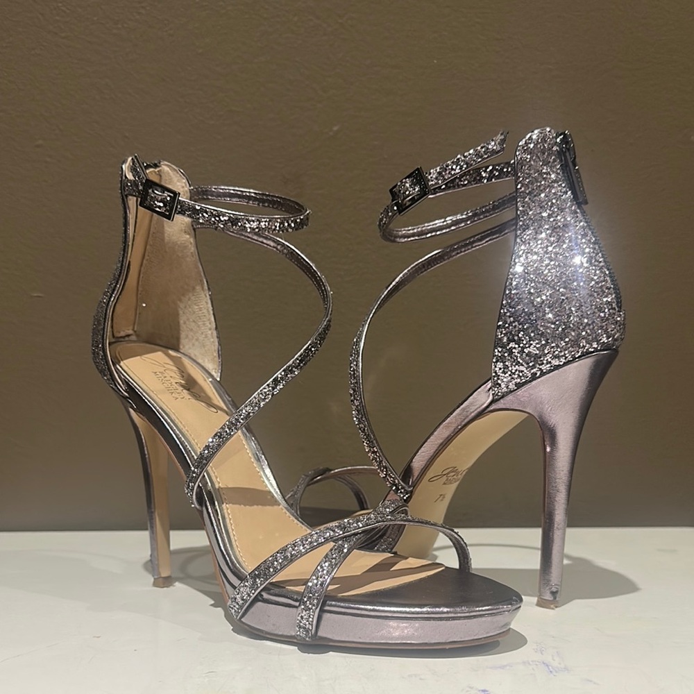 Jewel Badgley Mischka Silver Glitter Strappy Heels